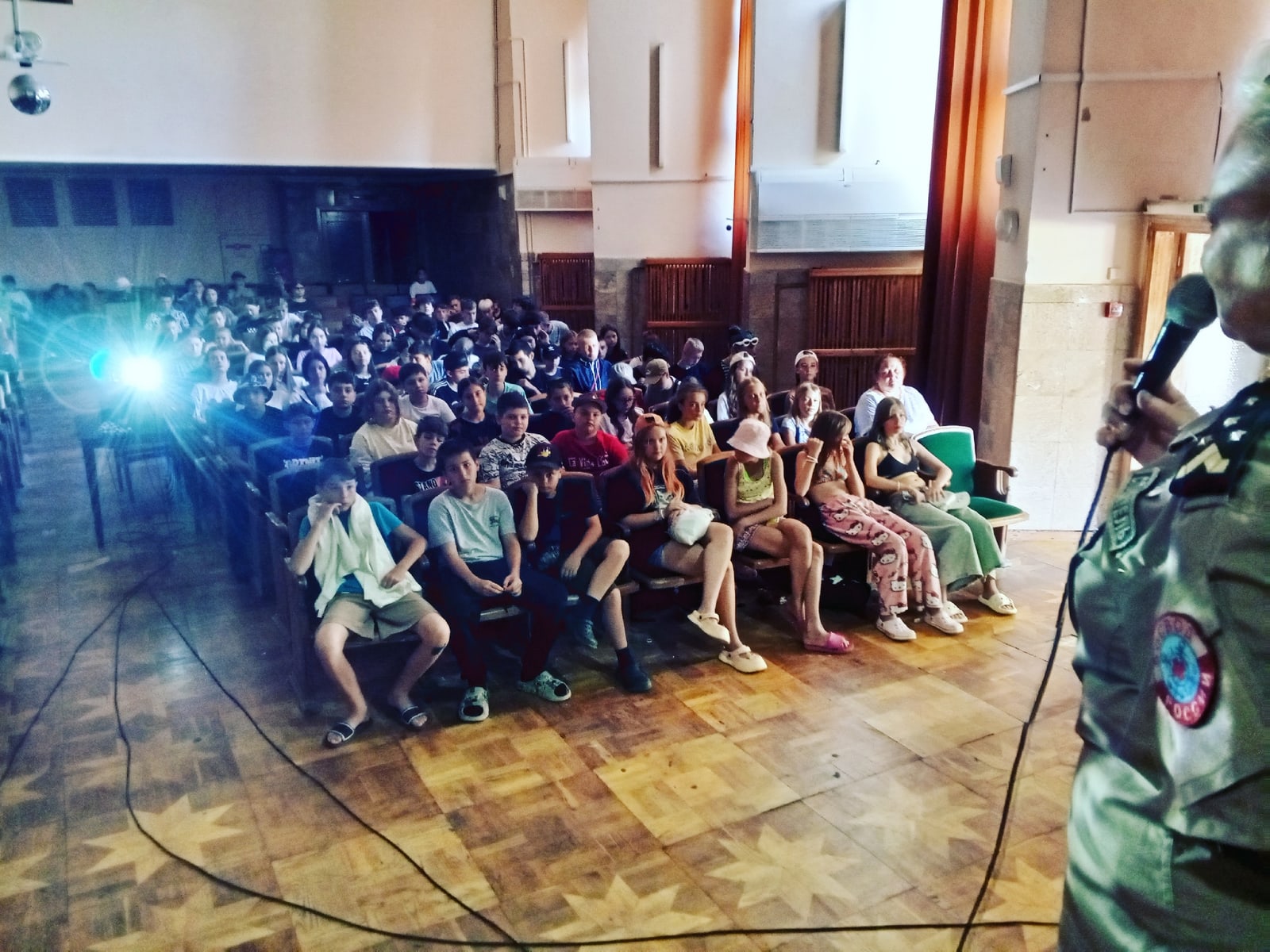 Евпатория: ПРИСУТСТВОВАЛО 670 ЧЕЛОВЕК