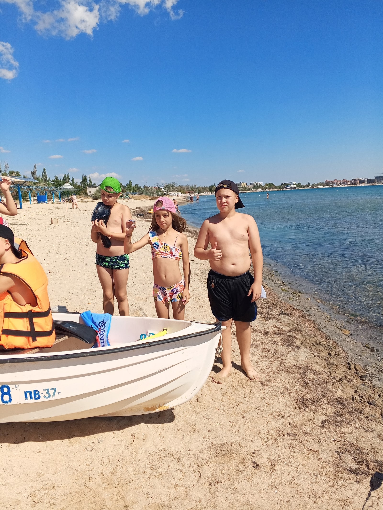 Евпатория: Сегодня в детском оздоровительном лагере "Лучистый" прошёл увлекательный…