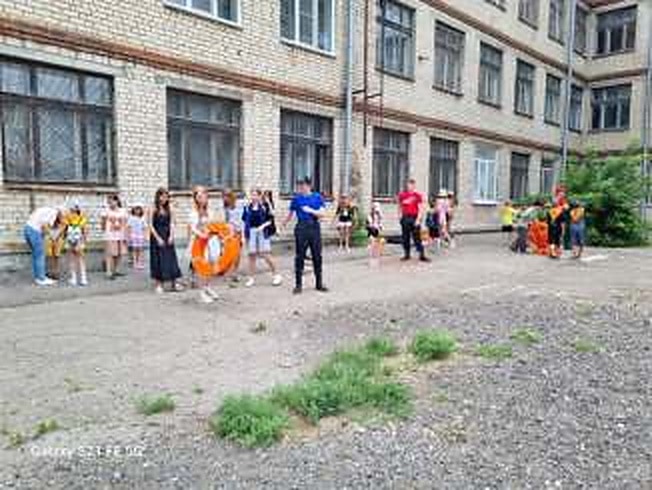 Профилактическое занятие по безопасности на воде МОУ СШ № 20 г.Волгограда