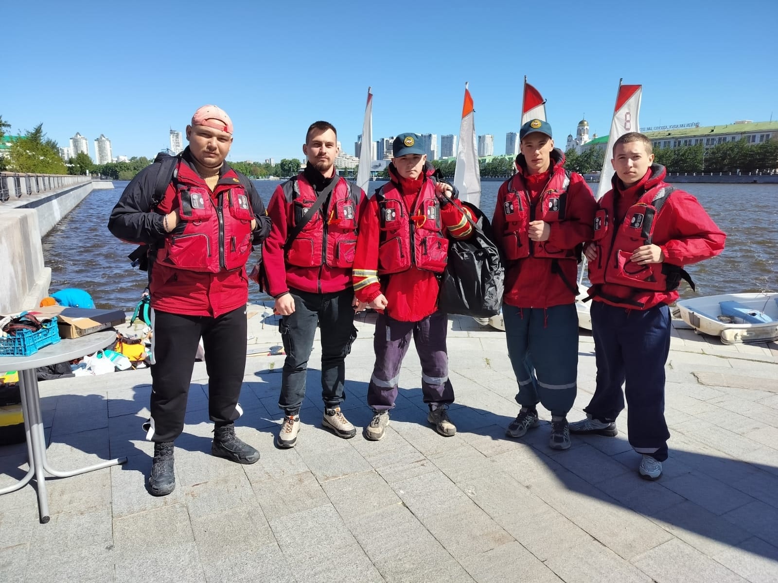 25.05.2025г спасатели СвРОООО ВОСВОД обеспечивали безопасность во время водной дистанции на…