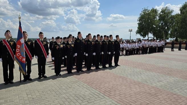 Торжественная церемония принятия присяги кадетами ВОСВОД